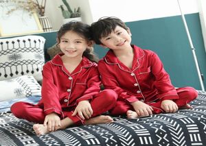 RN9 Lente Kinderen Pyjama Pak 2019 Zomer Kinderen Soild Zijden Pyjama Set Jongens Homewear Vlek Meisjes Lange Mouw Pyjama Set T200109202067