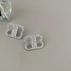 Rno7 Stud Luxurys Marque Boucles d'oreilles Femmes Designer Or Argent Diamant Boucle d'oreille Bijoux Dames Mode Lettre B Hoop Dangle Boucles d'oreilles Anneaux