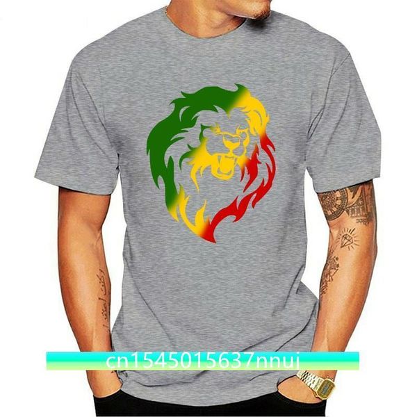 Lion rugissant de Juda Rasta œuvre élégant hommes femme disponible t-shirt noir 1 220702