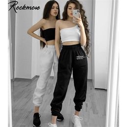 Rockmore Lettre Imprimé Joggers Femmes Taille Haute Pantalon Pantalon streetwear Pantalon De Survêtement Gothique Plus La Taille Harajuku Pantalon Large 201118