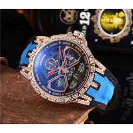 Roger Douyin Clean Factory Luxury Mens domestic mécanique Watch Commodity Diamond Ring Roge Automatic Geneva ES Brand Wristwatch
