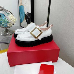 Roger Viver Designer New Great Womens High Quality Sneakers chaussures Beautiful Womens Designer Shoes Sneakers Trainers