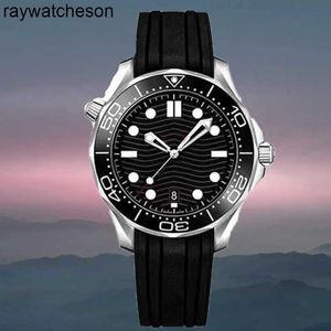 ROLAXS Watch Swiss Watches Automatique Montre à bracelet Men de haute qualité Diver 50e anniversaire 41 mm mécanique 904L