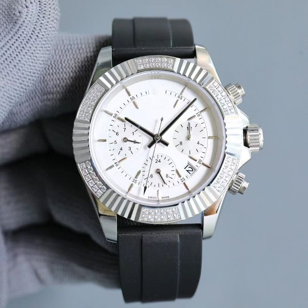 Role Sports Reloj cronógrafo Full Star Diamond Detalles funcionales de caucho natural Funcionan perfectamente con espejo de zafiro Cuerpo de acero Nuevo estilo Reloj de lujo opcional