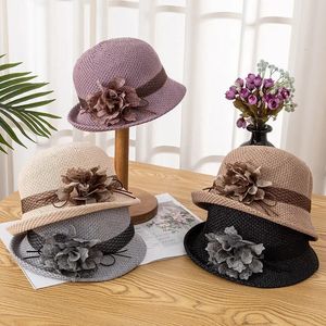 Décor de fleur de bord roulé chapeau de soleil vintage crochet hremptable de bassin chapeau réglable Fedora floral petit bord rouled bord capride 240401