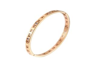 Bracelet numérique romain avec fermoir en or rose et anneau de diamant F11304334580