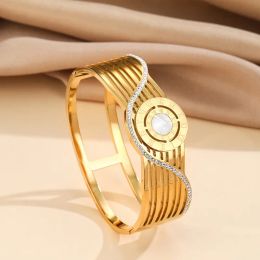 Romeinse stijl gespstijl uitgehold dunne strook micro ingelegde zirkoon eenvoudige dames 14k gouden armband handsieraden