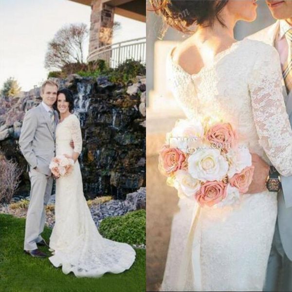 Robes De Mariée De Plage Romantique 2017 Avec Manches 3/4 Bijou Dentelle Modeste Blanc Boho Bohème Robe De Mariée Robes De Noiva Robe De Style Pays