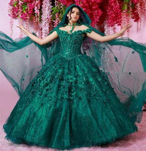 Romántico verde oscuro Flores florales en 3D Vestidos de quinceañera Hasta el suelo Abrigo largo con hombros descubiertos Corsé Vestidos de fiesta Vestidos de cumpleaños Vestido dulce 16 Vestidos De 15 años