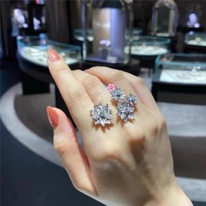 Anillo de dedo de flores romántico aaaaa circón esterling sier compromiso anillos de boda anillos para mujeres joyas de fiesta de cumpleaños para hombres joyas de cumpleaños