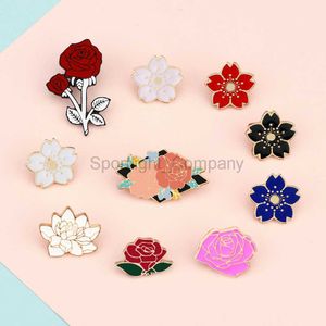 Romantische Bloem Serie Emaille Pins Zoete Rode Roos Kersenbloesem Lotus Broches Vrouwen Sieraden Revers Pin Badge Verjaardag Geschenken