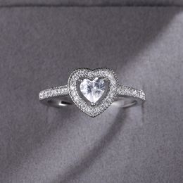 Romantische Liefde Hart Zirkoon Diamanten Ring Band Bruid Engagement Trouwringen voor Vrouwen Meisjes Mode Fijne Sieraden