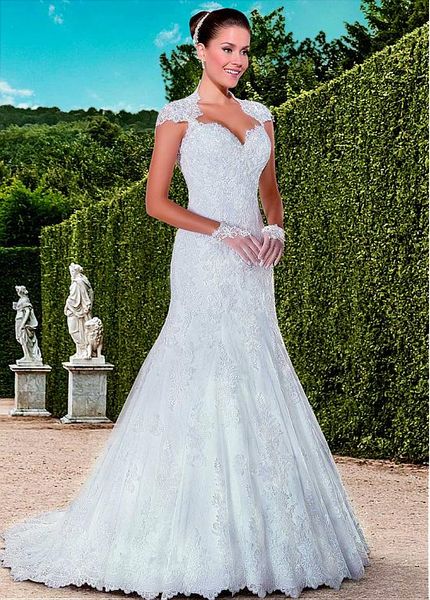 Robes de mariée sirène romantique balayage train plis tulle dentelle avec appliques paillettes brillantes perles robes de mariée sexy pure avec des boutons