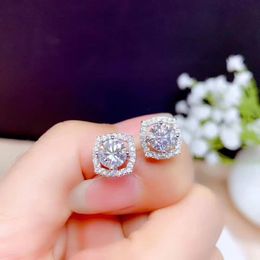 Romantische Moissanite Stud Earring 100% Real 925 Sterling Silver Sieraden Betrokkenheid Bruiloftoorbellen voor vrouwen Bridal Bijou