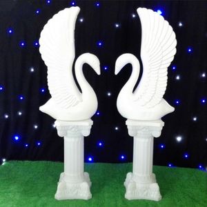 Décor de fête romantique cygne blanc, colonne romaine en plastique, décoration de zone d'accueil de mariage, fournitures d'accessoires de stand Photo