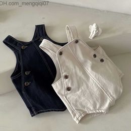 Rompers 0-24M baby girl jeans Hudtight plagg lämplig för nyfödd ärmlös jumpsuit i bomull Z230711