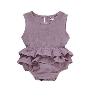 Rompers 024M Baby Girl Clothing Summer Children's Ploeged Tight Pitting Cotton Soft Baby Mouwess Jumpsuit 230407