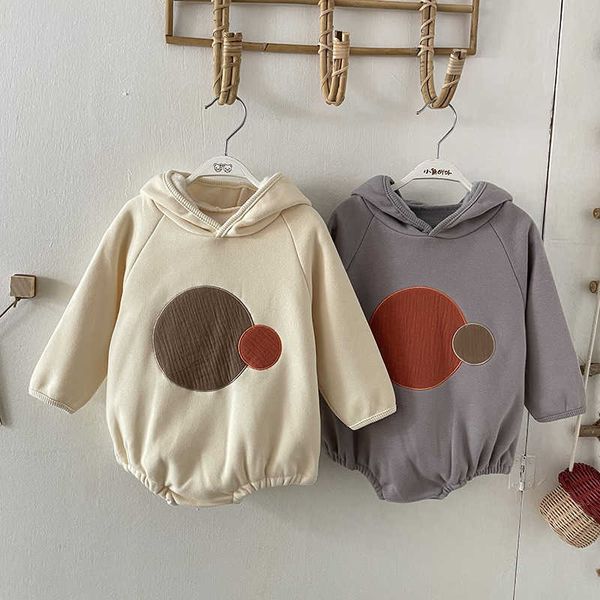 Mamelucos 2022 Invierno Nueva niña con capucha Body Plus Ropa de terciopelo Trajes recién nacidos Niños pequeños Monos de manga larga Bebé Onesie J220922