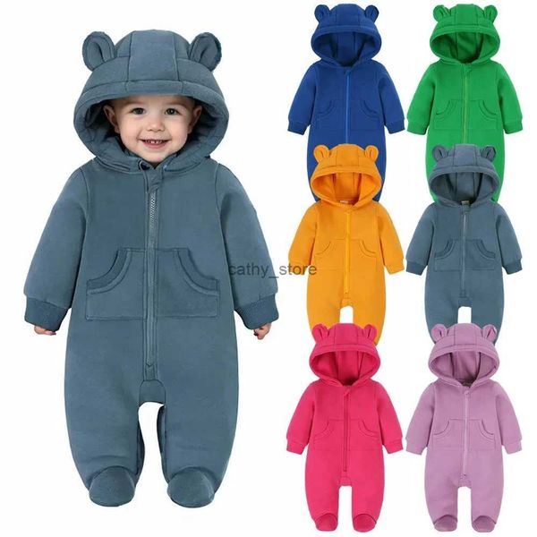 Mamelucos 2023 Bebé recién nacido Invierno Cálido Mameluco Sólido Bolsillo Con Capucha Oso Ropa Gruesa 0-24 M Infantil Coreano Niño Niña Trajes BodyL231114