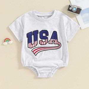 Rompers 4 juillet Baby Boy Girl Tiptifit Newborn Toddler Bubble Rober Retro Fourth of July Juillet USA Bodys Clothes H240508