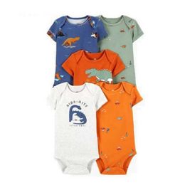 Rompères 5 morceaux de vêtements pour bébé de nouveau-nés d'été Vêtements pour enfants à manches courtes coton coton ropa bébé combinaison 6-24ml2405l2405