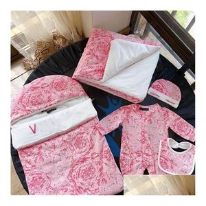 Rompers Autumn and Winter Baby Designer New Brand Mens Clapa de trepadora Simple Sunga de manga larga Slee Slee Bag Five Piece Hi Otdy0