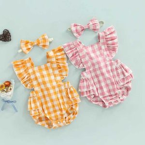 Rompers babykleding meisje hoofdband outfits mouwloze geruite print gegolfde jumpsuits voor pasgeborenen kleding H240507