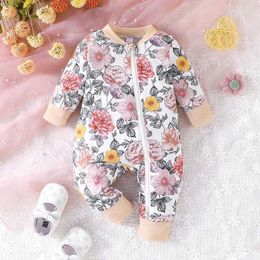 Rompers Baby Girls Nouveau-né avec 0-18 mois Vêtements pour tout-petits bébé mignon à manches longues florales
