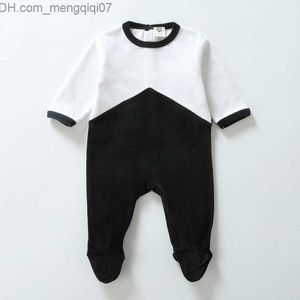 Rompertjes Baby jumpsuit voor langslapers Kinderkleding Volledige set baby jumpsuit voor newborns Z230710