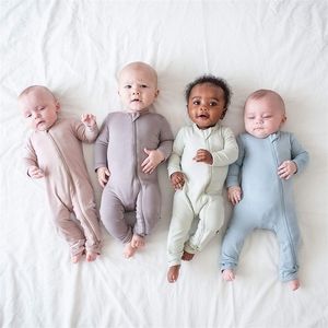 Rompertjes Baby Romper Bamboevezel Baby Jongen Meisje Kleding geboren Rits Footies Jumpsuit Solid LongSleeve Babykleding 024 M 221013