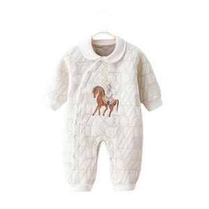 Rompertjes Baby Romper Footies Pyjama's Voor 0-24M geboren meisje Jongenskleding Lange mouwen Knopen Babyoveralls Katoenen jumpsuits TZ688 231018