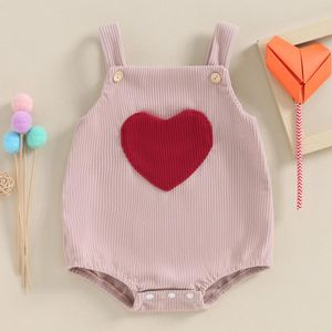 Barboteuse en velours côtelé pour bébé, salopette pour garçon et fille, vêtements de printemps mignons, sans manches, avec poche en forme de cœur, pour la saint-valentin