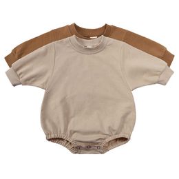 Mamelucos Niño Simple Sólido Mangas largas Body Niño Niña Otoño Nuevo Algodón Cómodo Sudaderas Mono Una pieza Niñas Trajes J220922