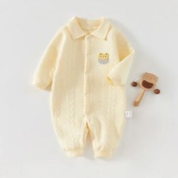 Rompers for Baby Girls Boys Assuites 100% Coton Tricoting Clothes for Born Girls Bodys S Born Baby Stuff 240411