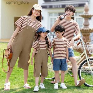 Rompers Funny Summer Family Matching Vêtements Mother Baby Jumps combinais