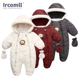 Rompertjes Ircomll Hight Kwaliteit geboren Baby Winterkleding Snowsuit Warme Fleece Capuchon Romper Cartoon Leeuw Jumpsuit Peuter Kid Outfits 230927