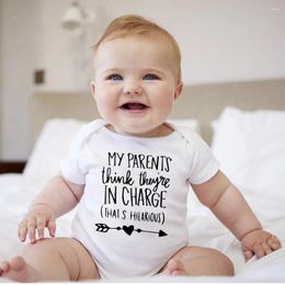 Rompères Mes parents pensent qu'ils sont en charge que les grands-parents du body de bébé hilarant sont des vêtements offres coton