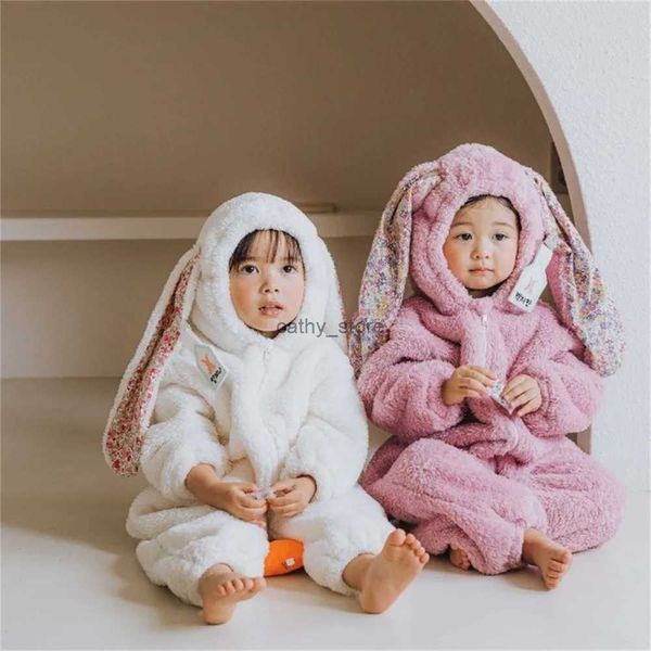 Pagliaccetti Primavera Inverno Neonate Ragazzi Coniglio Pagliaccetto Slouchy Cerniera Tuta neonato Pigiama con cappuccio Neonati maschi Peluche Homewear AbitiL231114