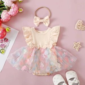 Rompers Summer Baby Girl Robe Princess Infant Kids Ruffles 3D Flower Color Jumps Curchs Tulle Jirts pour les tenues nouveau-nés H240507
