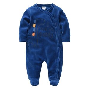 Rompers Winter Baby Boy Cartoon Design Long Manneve Born Girl Rompers Velvet Full Full Toddler Costume 221007