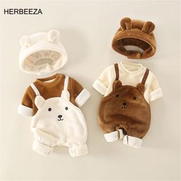 Rompers Winter Warm Baby's Rompers Cartoon Bear Baby Boy Hooded Dessent Borns Jumpsuit voor kinderen jongens fleece kleding 0-12 maanden 230311