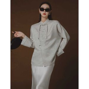 Rongtai Nieuwe Chinese vlinder -borduurstijl Jacquard Shirt Dames Lente 2024 Satin Cardigan Coat Top