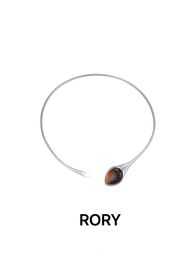 Rory Congsheng Serie en forma de collar de plata de piedra de tigre en forma de serpiente con diseño independiente