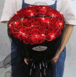 Rose Bouquet Birthday Cortesty Gift pour la petite amie et la petite amie Simulation de fausses fleurs Boîte de savon Valentin039 Day T2009033234423