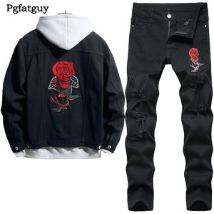 Chándales con bordado de flores rosas para hombre, chaqueta negra, pantalones vaqueros, conjuntos de 2 uds., abrigo vaquero con patrón de personalidad y pantalones rasgados elásticos delgados