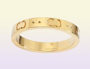 Rose Gold Designer anneaux pour hommes Hip Hop Femme Love Couple Ring Engagement For Women Luxury Jewelry Retro 925 Silver Letter Anelli RI1135703