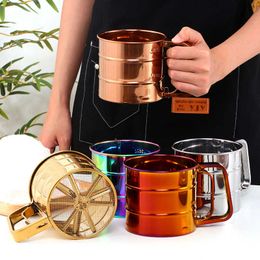 Rose Gold Meel Sieve Cup Rvs Mesh Ronde Poeder Meel Bakken Tool Sugar Mesh Sieve Crank Sifter Meetschaal 210626