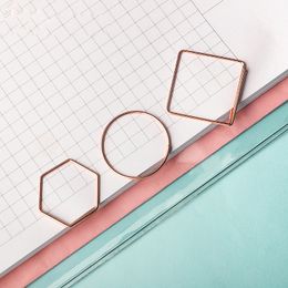 Rose Gold Geometric Metal Paper Clip PaperClip Shaping Pin Bookmark Gadgets Shool Stationaire kantoorbenodigdheden