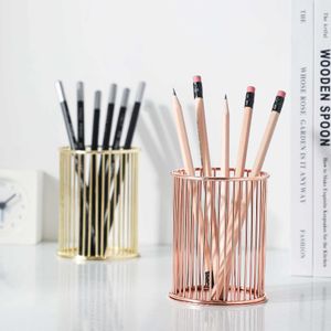 Rose Gold/Gold Wire Metal Pencil Holder Cup Pen Pot Drum vorm Make -upborstelhouders voor kantoorhuis