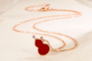 Rose Gold Red Agate Gourd Pendant Damesketting